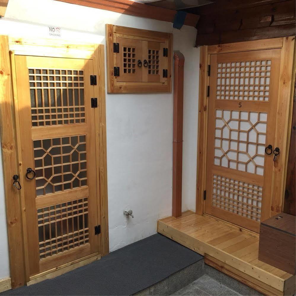 Han Hanok Guesthouse Seoul Ngoại thất bức ảnh